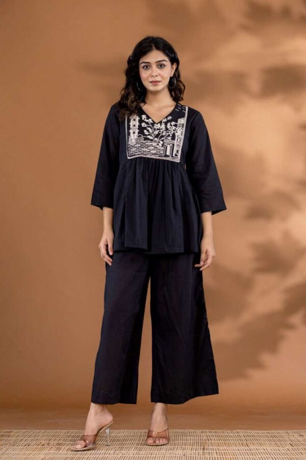Graceful Women's Embroidered Cotton Kurta with Pants ? Size (XL) - Image 5
